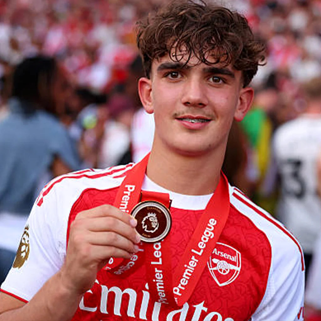 Online store offering medals for football fans marking championship success