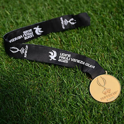 2025 Super Cup medal featuring the official championship design and winner details